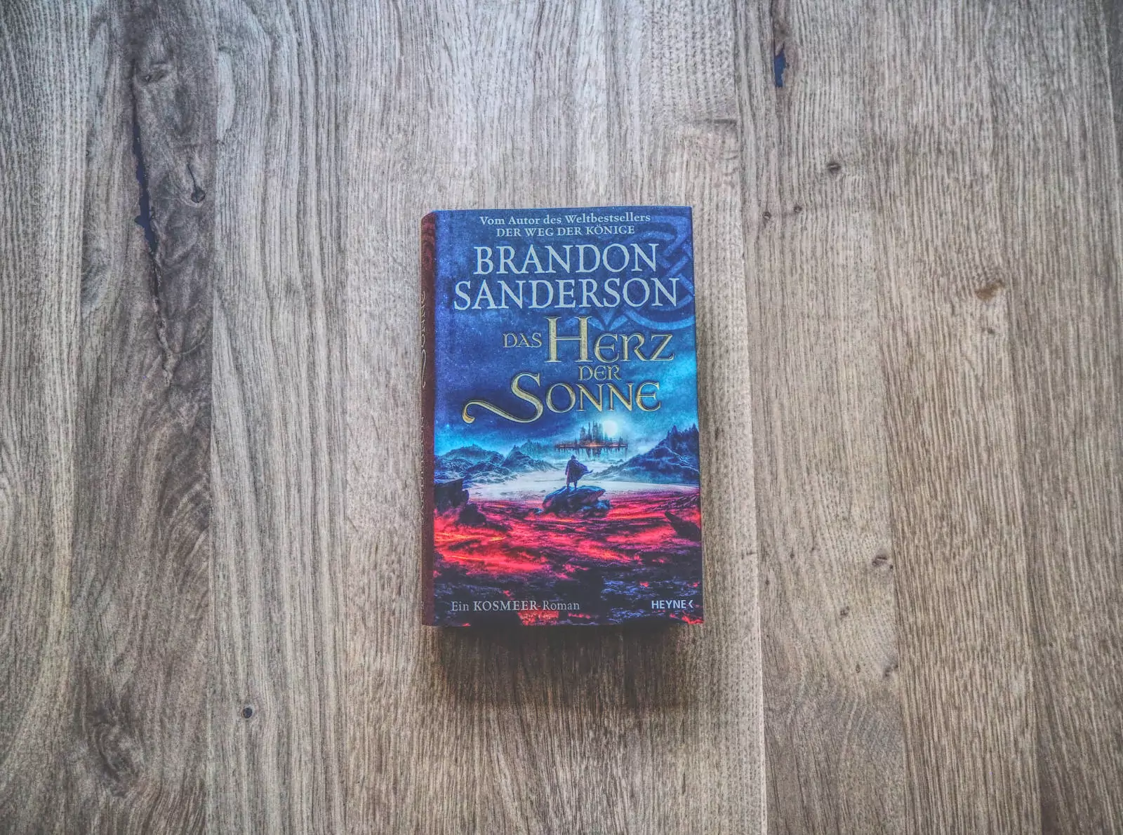 Brandon Sanderson – Das Herz der Sonne